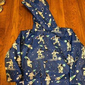 Hatley Raincoat Kids Size 5 Astronaut Sports